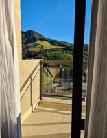 Ropa de cama hipoalergénica y minibar 