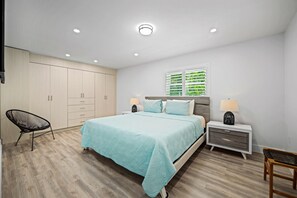 4 عدّة غرف نوم ومكتب ومكواة/لوح كي وواي فاي مجانًا