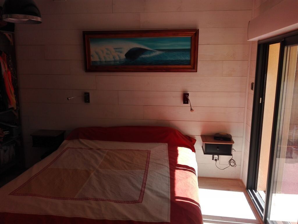 2 chambres, fer et planche à repasser, Wi-Fi gratuit, draps fournis