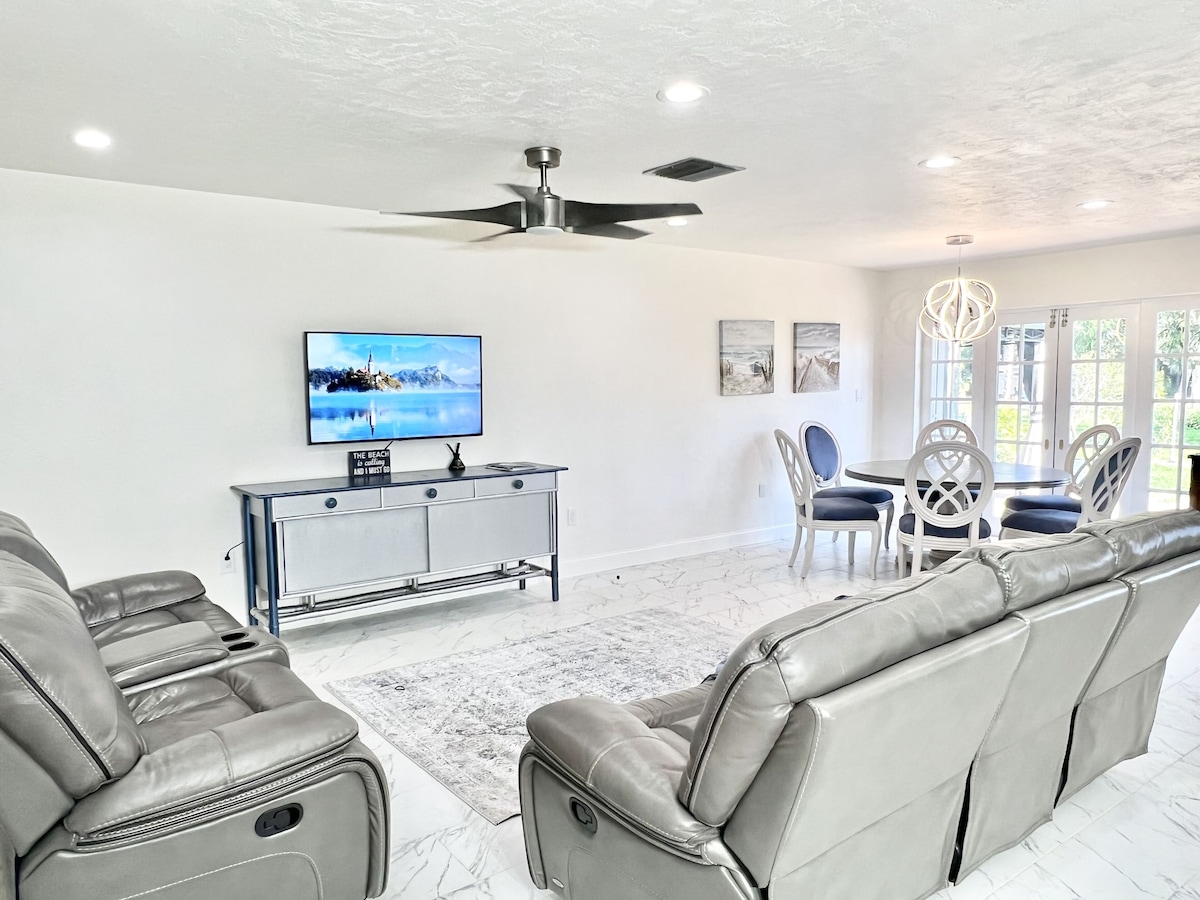 Photo 9 of Naples Getaway House
