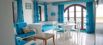 Lovely beachside 1-bed rental unit SEAHORSE