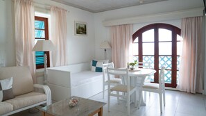 Interior - Delightful 1-bed beachside rental -SEA SHELL (Speightstown)