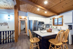 Fridge, microwave, oven, stovetop - Beautiful Lake View Cabin with Private Beaches (Wisconsin Dells)