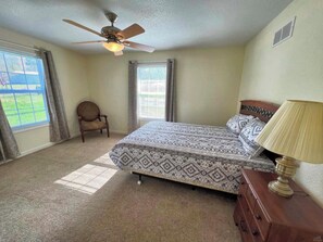 2 habitaciones, wifi gratis y ropa de cama 