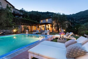 Villa, Smoking | 4 bedrooms - Villa Arsina in Lucca (Lucca)