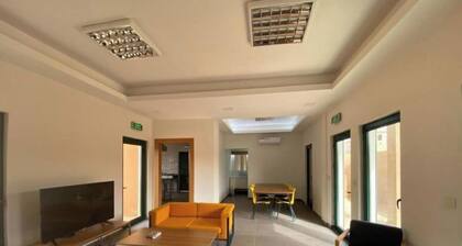Le Lézard Vert, Maison d'Affair à Niamey 1 BR Suite