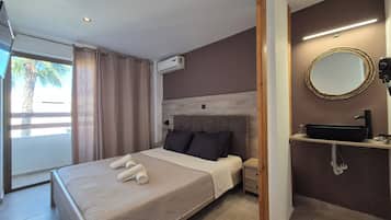 Comfort Double Room, Balcony, Garden View | Wi-fi percuma, cadar katil