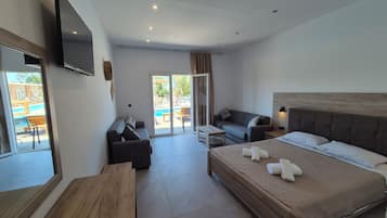 Quarto casal luxo, acesso à piscina