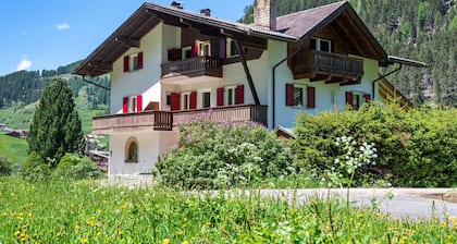 179A Apartments Seida