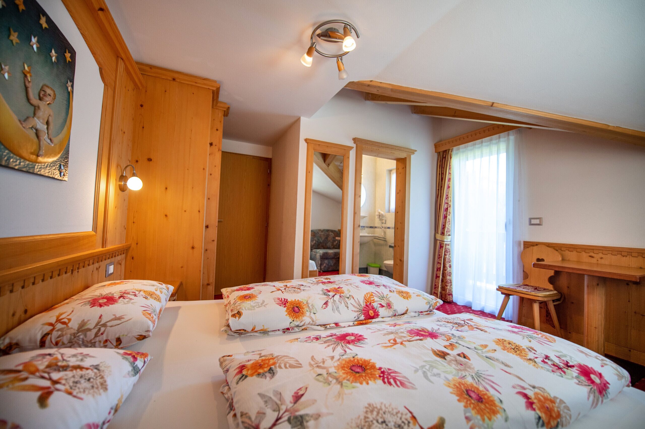 1 bedroom, free WiFi, bed sheets