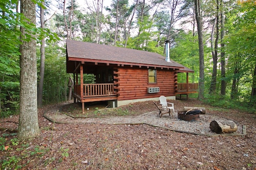 Destiny's Daydream - Couple's Cabin- Hocking Hills