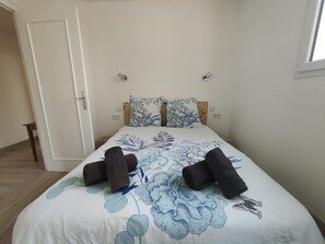 2 chambres, accès Internet, draps fournis