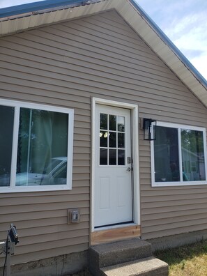 Exterior detail - Cabin #2 two bedroom on Houghton Lake (Prudenville)