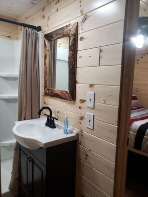 Bathroom - Cabin #2 two bedroom on Houghton Lake (Prudenville)
