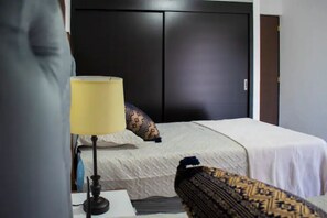 3 Schlafzimmer, Bügeleisen/Bügelbrett, kostenloses WLAN, Bettwäsche