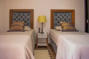 3 chambres, fer et planche Ă repasser, accĂšs au Wi-Fi (inclus)