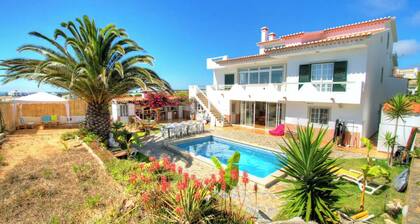 Living Lodge Portugal - Pool w/Private Bathroom