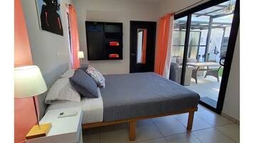 1 chambre, bureau, lit parapluie, Wi-Fi gratuit