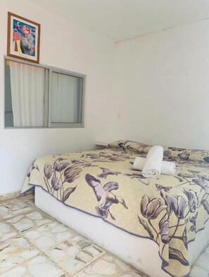 Soundproofing, bed sheets - Hotel Puerto Villamar (Tepoztlán)