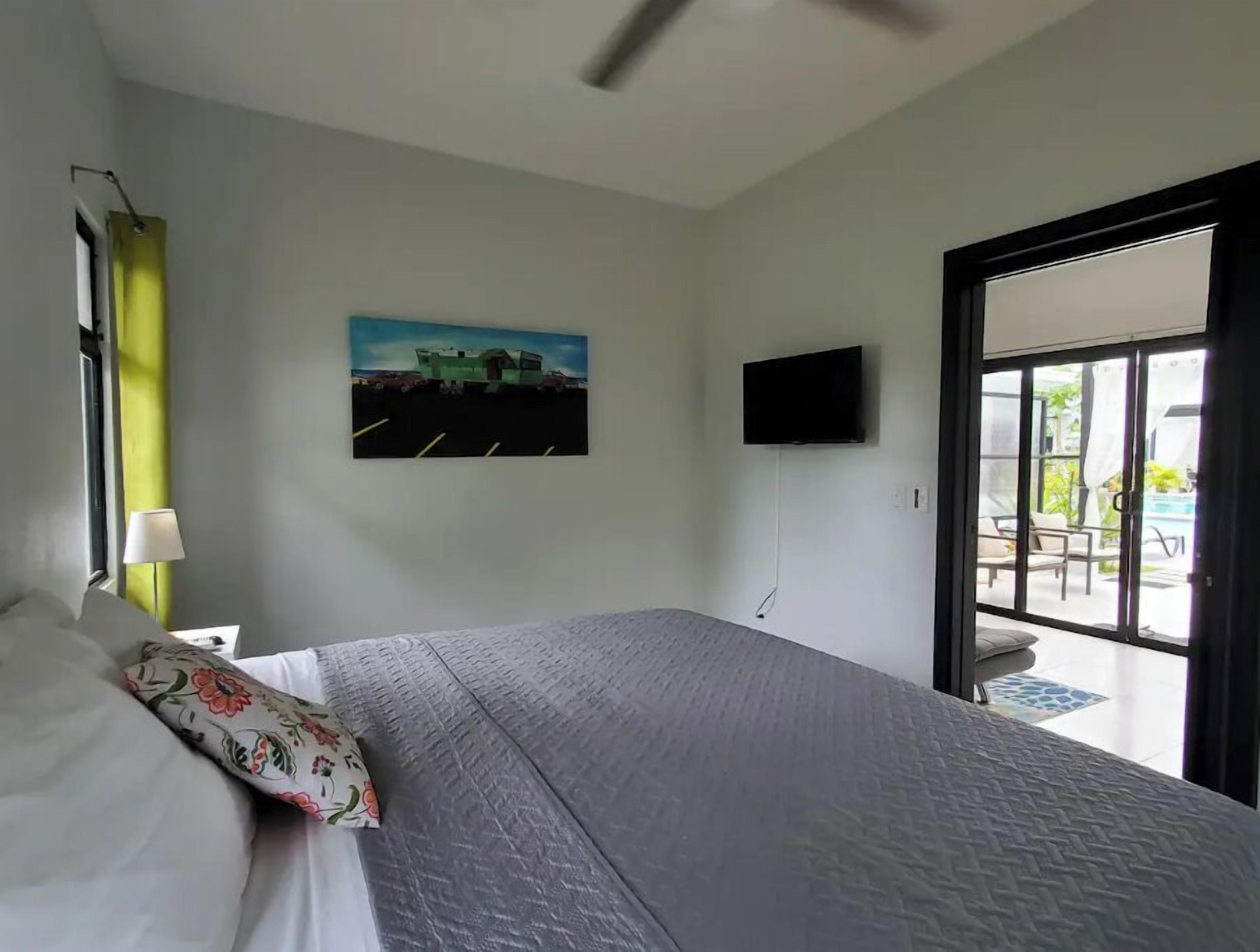 1 多间卧室、WiFi