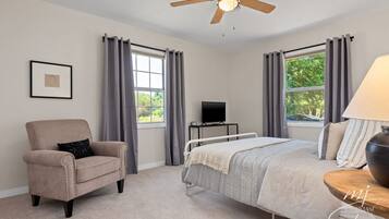 3 bedrooms, iron/ironing board, travel crib, free WiFi