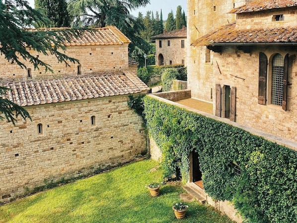 Exterior - Private and Peaceful Medieval Villa in the heart of Chianti (Gaiole in Chianti)