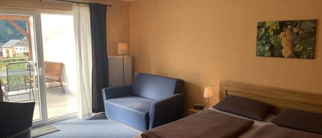 1 bedroom, WiFi, bed sheets