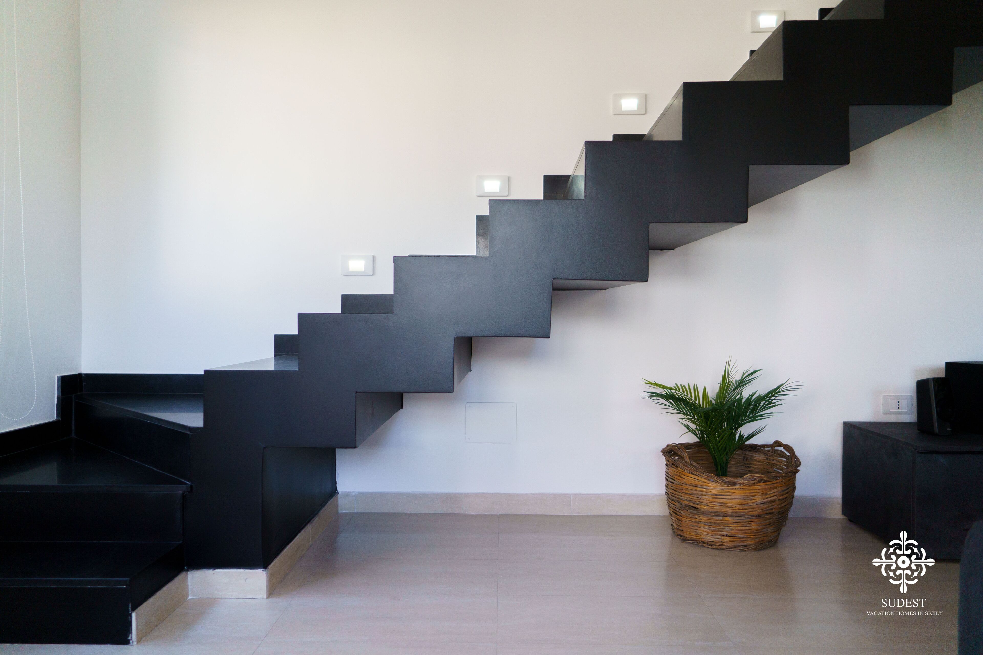 Panoramic Villa | Living area | TV