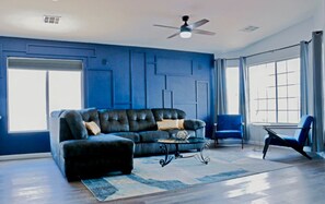 TV, videogiochi, studio, monitor per computer