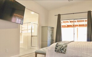 3 多间卧室、办公桌、熨斗/熨衣板、免费 WiFi