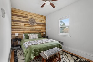 3 bedrooms, free WiFi, bed sheets