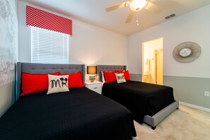 5 habitaciones, tabla de planchar con plancha y wifi gratis