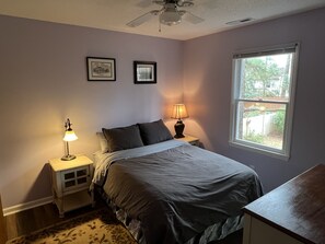 2 bedrooms, in-room safe, iron/ironing board, free WiFi
