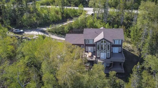 Exterior - Ski/Snowboard, Snowmobile, Fishing, Hunting, Hot Tub, Chalet (Humber Valley Resort)