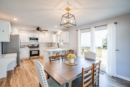 Updated , bright,  and modern Manteno Home close to parks