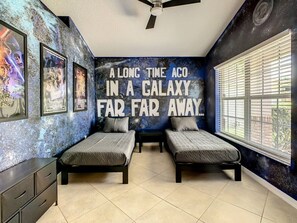 5 bedrooms, desk, travel cot, free WiFi - Single Level 5 Bedrm/Pool/SPA/3Miles Disney (Kissimmee)