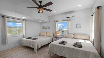 4 chambres, fer et planche Ă repasser, lit parapluie, Wi-Fi