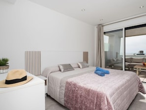 2 bedrooms, Internet