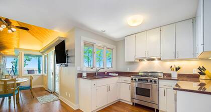 Secluded lake-view home with large deck, private gas grill, AC