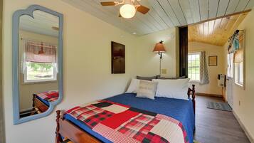 1 bedroom, bed sheets