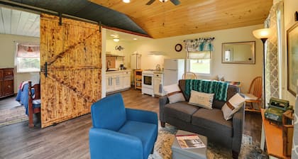 Quiet Country Escape: Fire Pit, Fish On-Site!