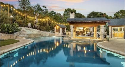 Ranch Style Paradise * Resort Style Pool *
