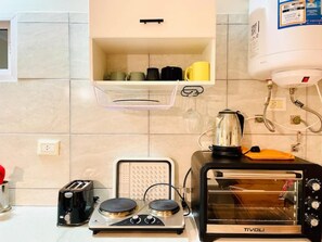 Oven, toaster, dining tables - Micro centro, apartment with balcony, unique location (Puerto Iguazú)