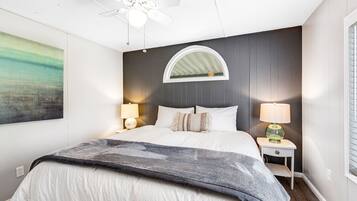 2 habitaciones, acceso a internet y ropa de cama