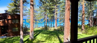 Fantastic lakefront condo with tennis, skiing, fireplace, & W/D, sleeps 6