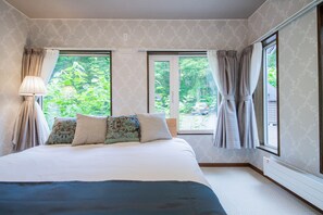 Casa | 5 quartos, Wi-Fi de cortesia, roupa de cama