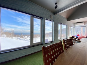 House | Living area | Flat-screen TV