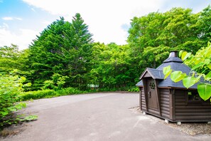 Free self parking - THE BASE (Otaru)