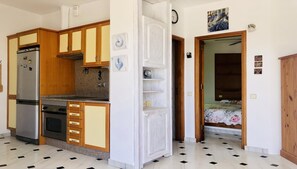 1 chambre, fer et planche à repasser, accès Internet, draps fournis