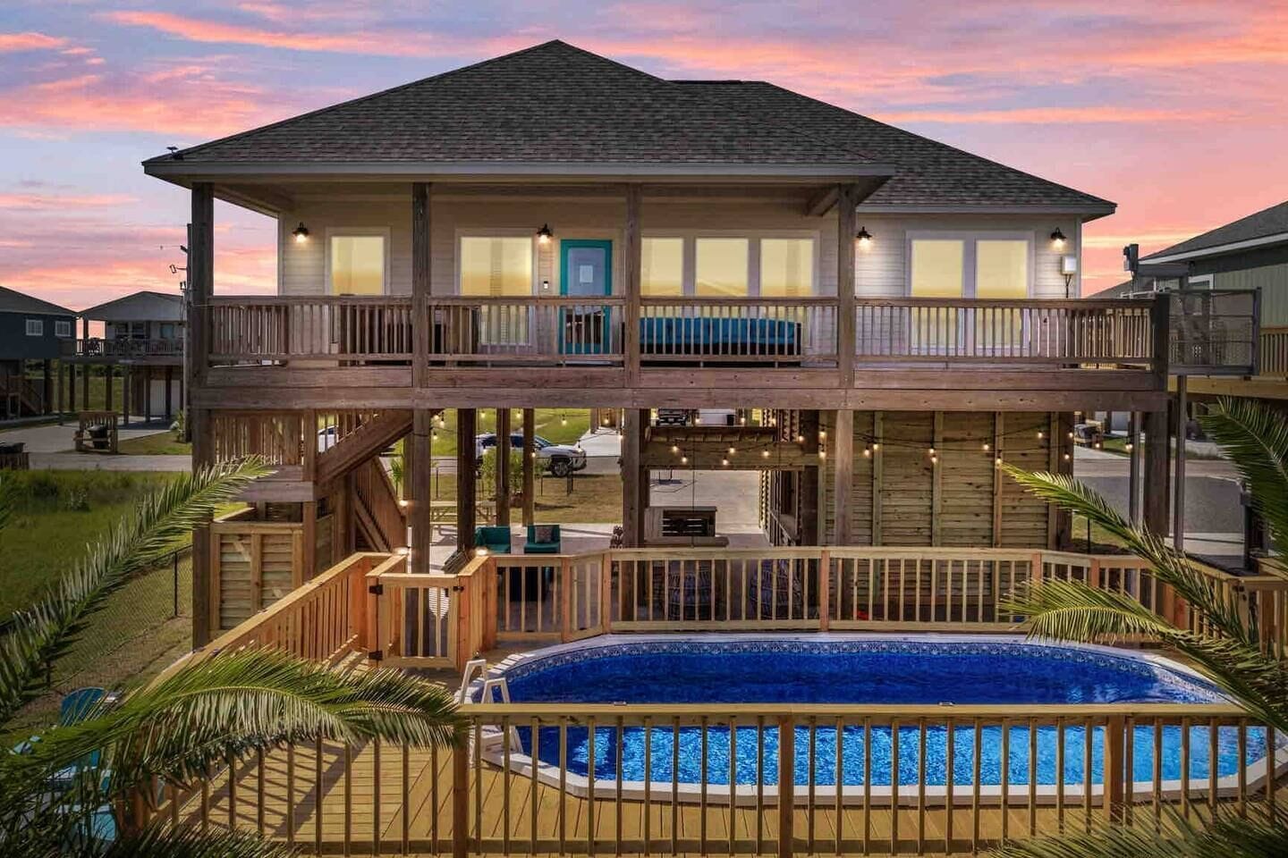 Pool|Game Room|Dog Friendly|Sleeps 10!